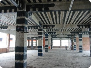 不一樣的工程施工狀況下,是應當挑選粘鋼加固還是碳纖維加固?